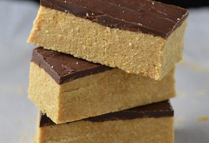 Peanut Butter and Chocolate Protein Bars